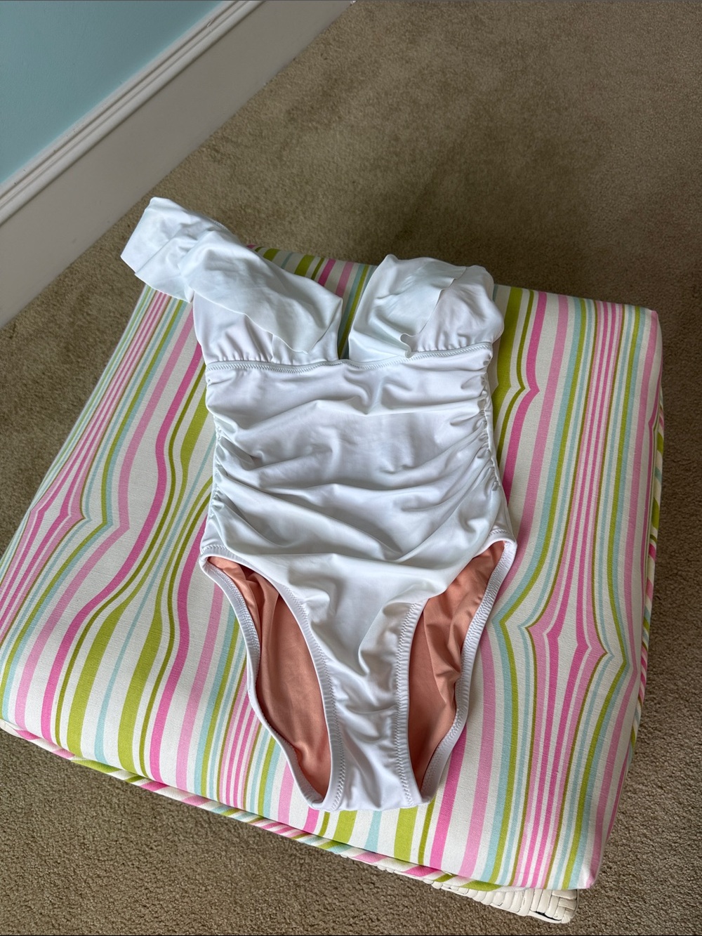 J Crew White Ruffle V Neck Swimsuit Size 4 - Picture 2 of 7